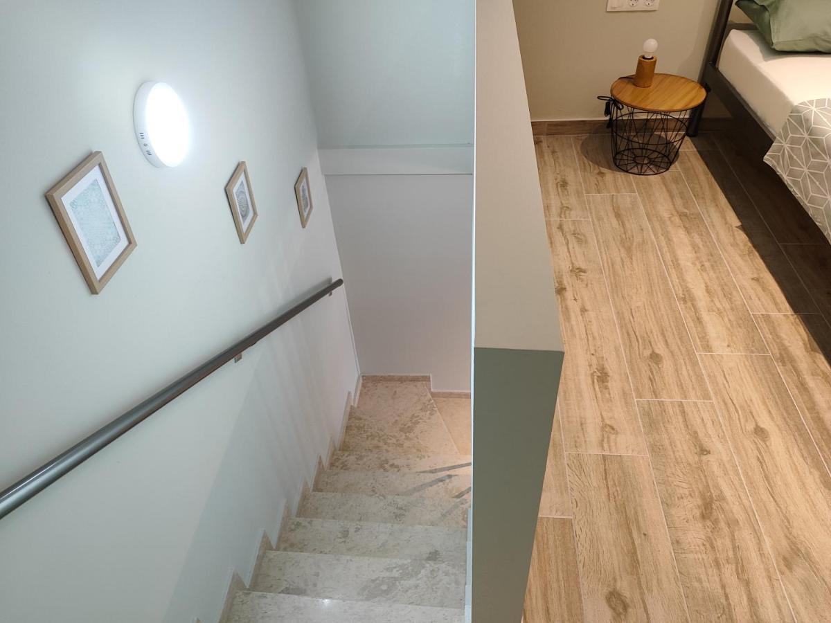 Kamares Suites 2 Nea Kallikrateia ภายนอก รูปภาพ