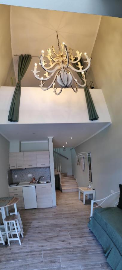 Kamares Suites 2 Nea Kallikrateia ภายนอก รูปภาพ