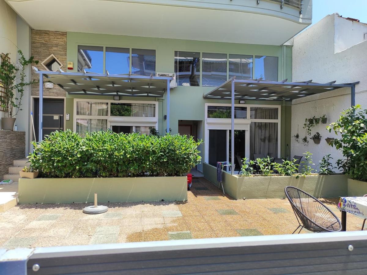Kamares Suites 2 Nea Kallikrateia ภายนอก รูปภาพ